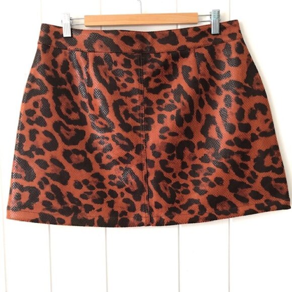OAT Womens Leopard Print Zip Front Mini Skirt Size 31 - Picture 3 of 8